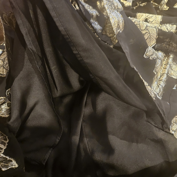 Tommy Bahama Shimmering Shores Longs Sleeve Tiered Dress: Black & Gold Metallic - Picture 12 of 14